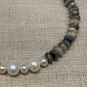Moonstone w/ Freshwater Pearls Choker